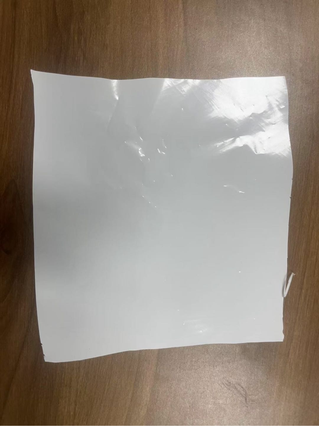 大量需求opp 厚度100un白色原膜，密度0.75每个月需要用40-50吨
